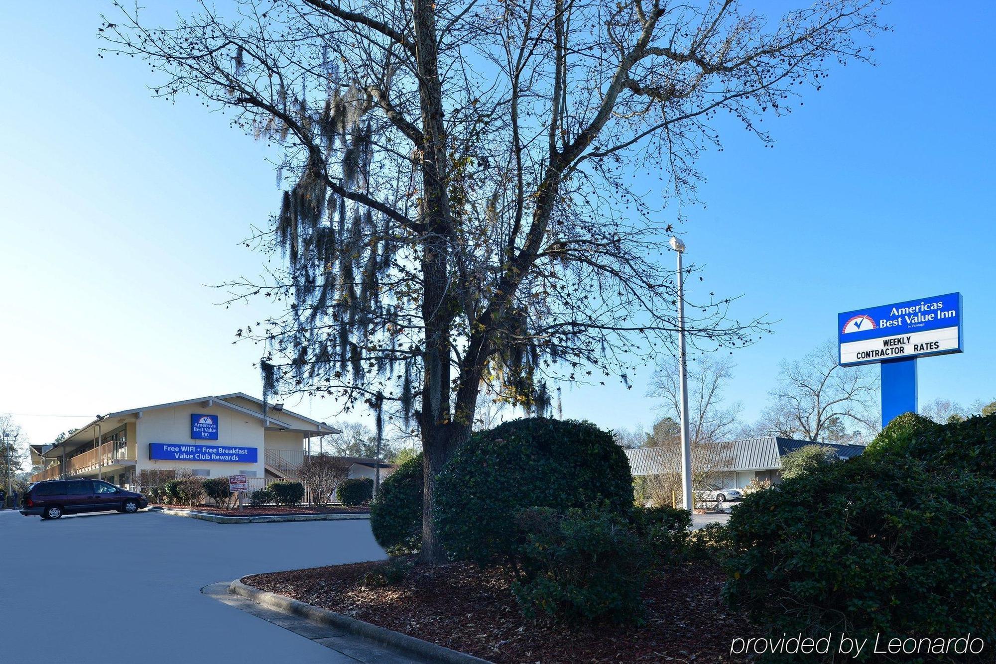 Amerivu Inn Wilmington Exterior photo